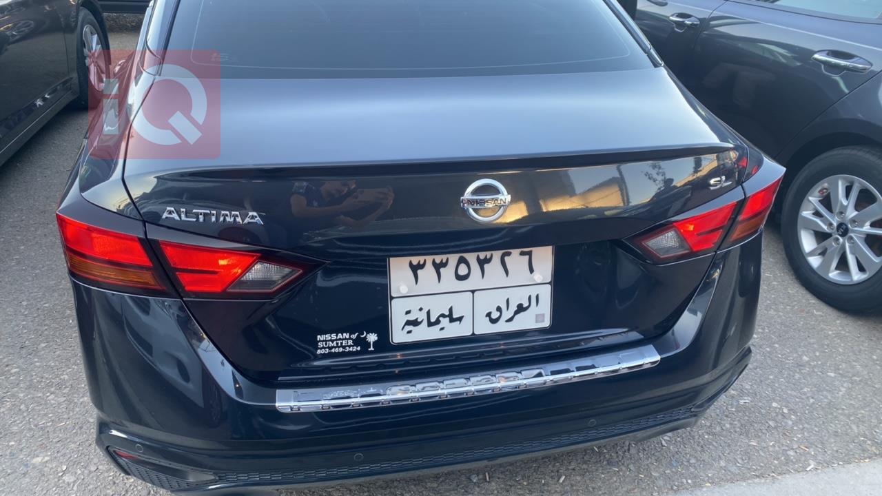 نیسان ئەلتیما
